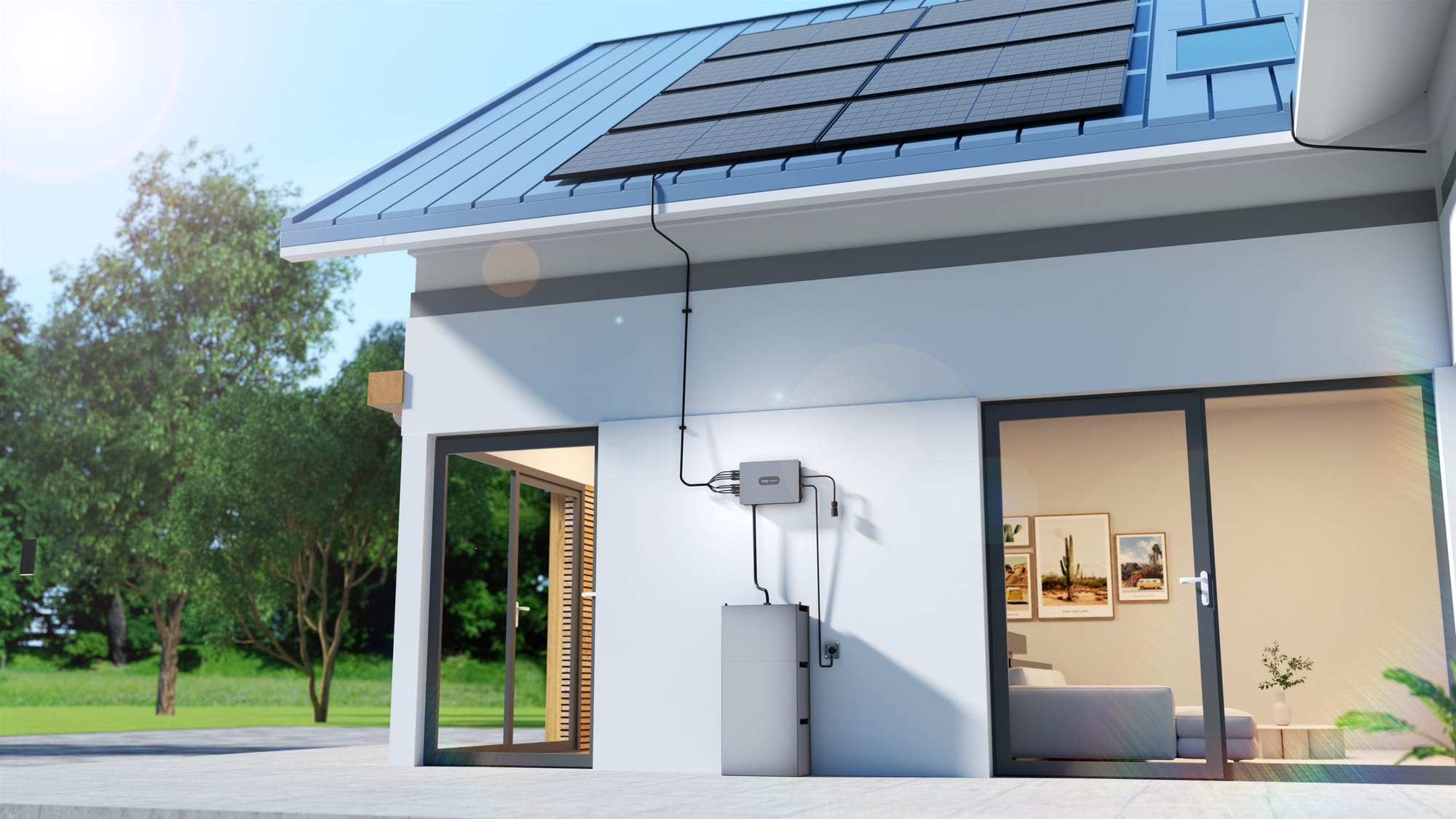 منزل مزوّد بمنظومة SolarHub الهجينة